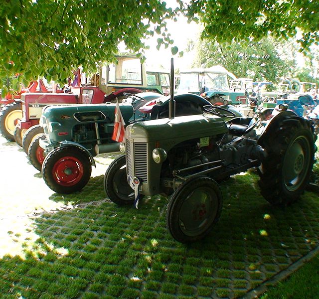 Gaststätte Jägerstuben in Barkenholm Fahrzeug-Event auf unserem Parkplatz